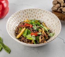 Гречневая лапша с овощами