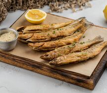 Корюшка с соусом Ремулад