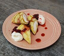 Блинчики с творогом и изюмом