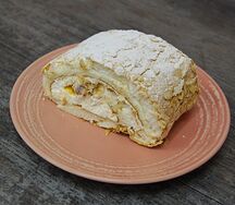 Меренговый рулет манго-маракуя
