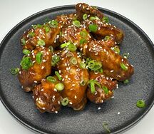 Сочные куриный крылья в соусе терияки