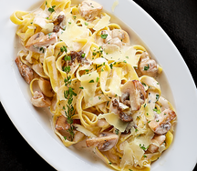 Трюфельная паста в сливочном соусе с грибами