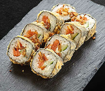 Горячие с лососем /8 шт