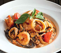 Спагетти нери с морепродуктами