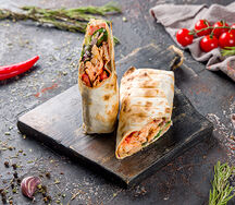 Шаурма со свининой на углях