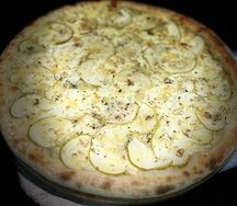 Груша-горгонзола