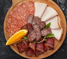 Мясная тарелка