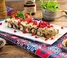 Рулет из баклажанов с орехом