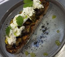 Брускетта с овощами гриль