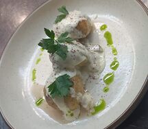 Котлеты из птицы в грибном соусе