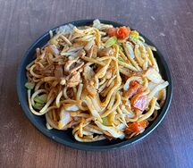 №301 Жареная лапша с курицей