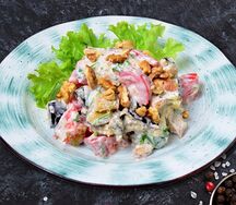 Баклажан с грецким орехом