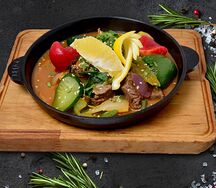 Гушт Сай - говядина, жареная с овощами