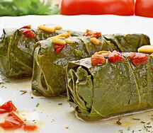 Долма в винoградном листе