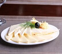 Сыр Сулугуни