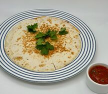 Кесадилья с курицей / сыр & картофель