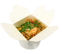 Удон с креветками и овощами