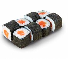 Хосомаки с лососем