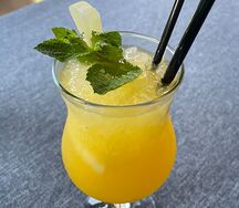 Лимонад ананас-маракуйя