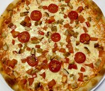 Пицца с курицей