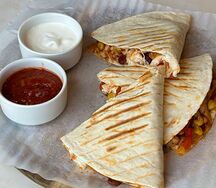 Кесадилья с курицей