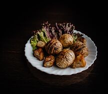 Печенный картофель на углях