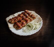 Люля-кебаб из говядины с базиликом