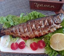Форель на мангале