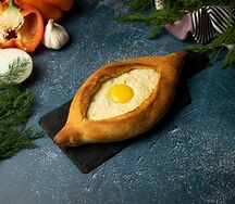 Хачапури по-аджарски