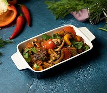 Жаркое по-домашнему с бараниной и грибами