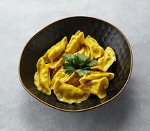 Пельмени курица и пармезан 
