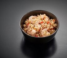 Рис вок с морепродуктами