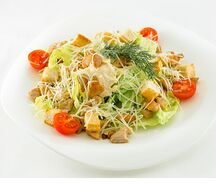 Салат Цезарь с Курицей