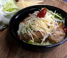 Цезарь с курицей