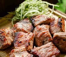 Шашлык из cвинoй шеи