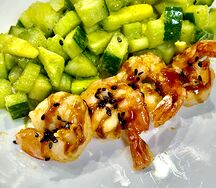 Зеленый салат с креветками 