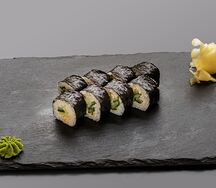 Маки Огурец 8шт