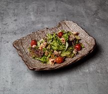 Салат с осьминогом и креветками