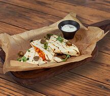 Кесадилья с курицей