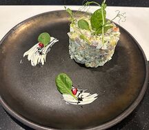 Салат Оливье с лососьем