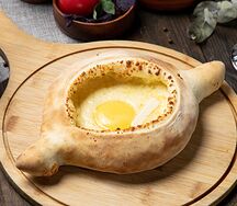 Хачапури по-аджарски