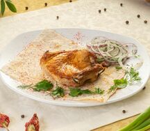 Шашлык из cвинoй корейки с картофелем фри