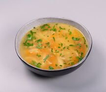 Куриный суп с лапшой