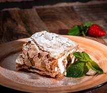 Меренговый рулет