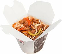 Удон со свининой и соусом ньюпай