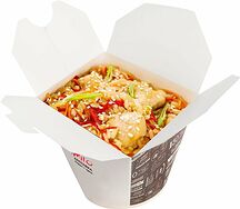 Тяхан с курицей и соусом цую