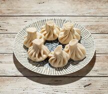 Хинкали с сыром, мятой и тархуном