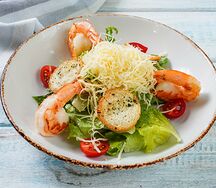 Салат Цезарь с креветками