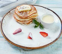 Панкейки со сгущенным молоком