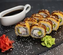 С креветкой и авокадо